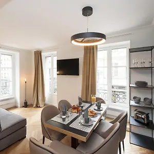 appartements-saint-germain-odeon.fr-paris.fr/